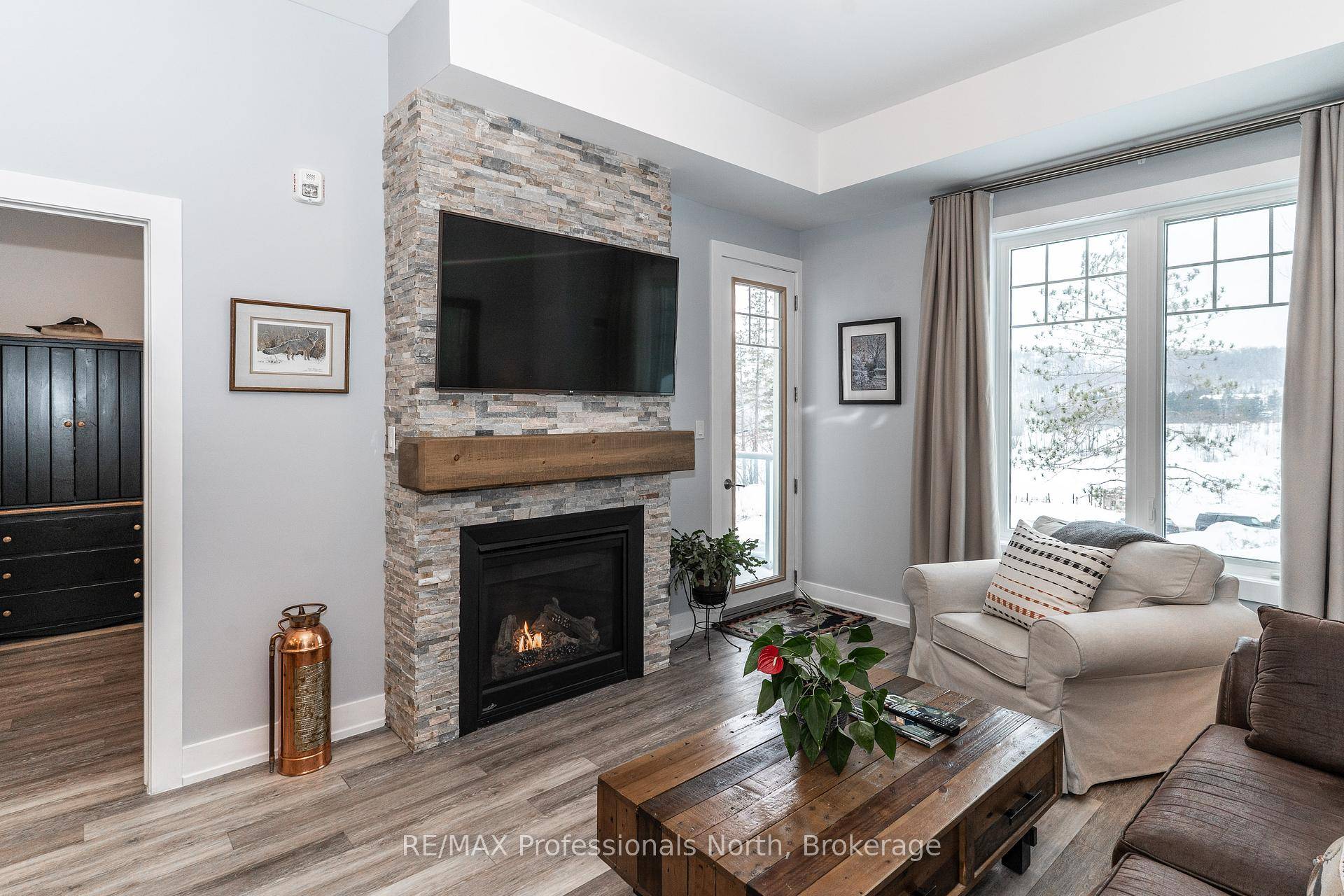 Luxury 2 Bed, 2 Bath Condo at World Renowned Deerhurst Resort.