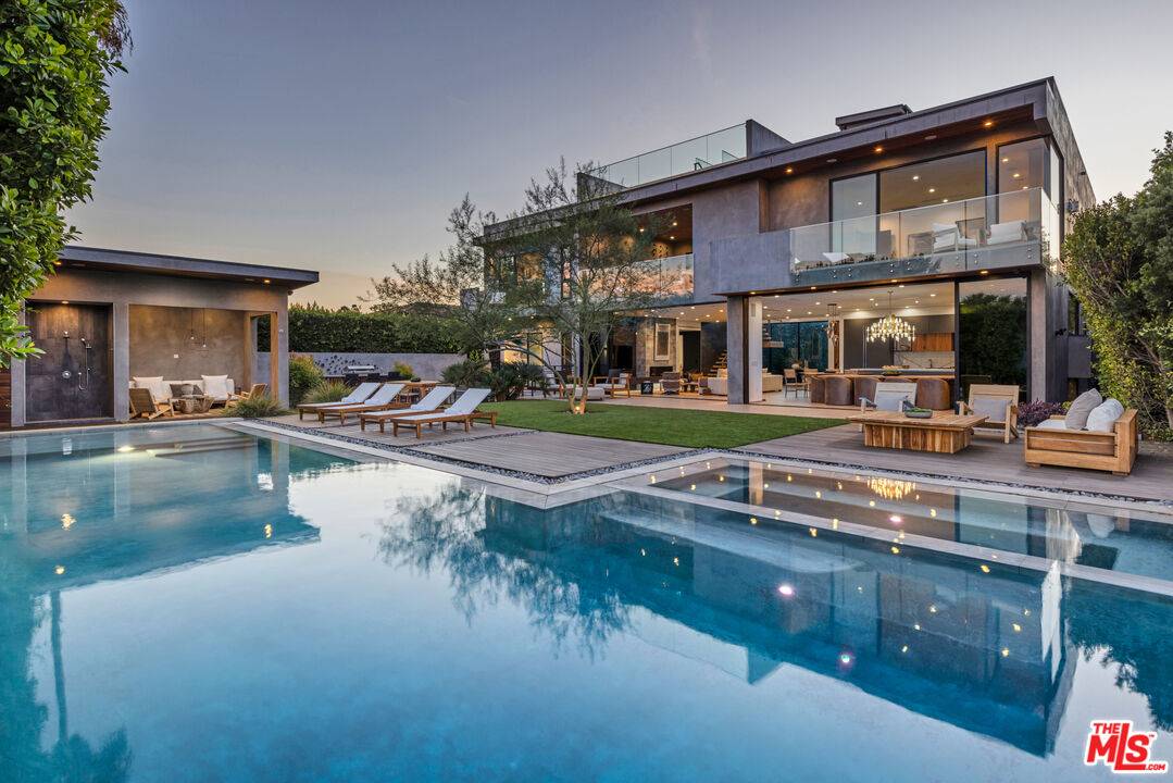 1632   Stradella Rd 6BR Bel Air La