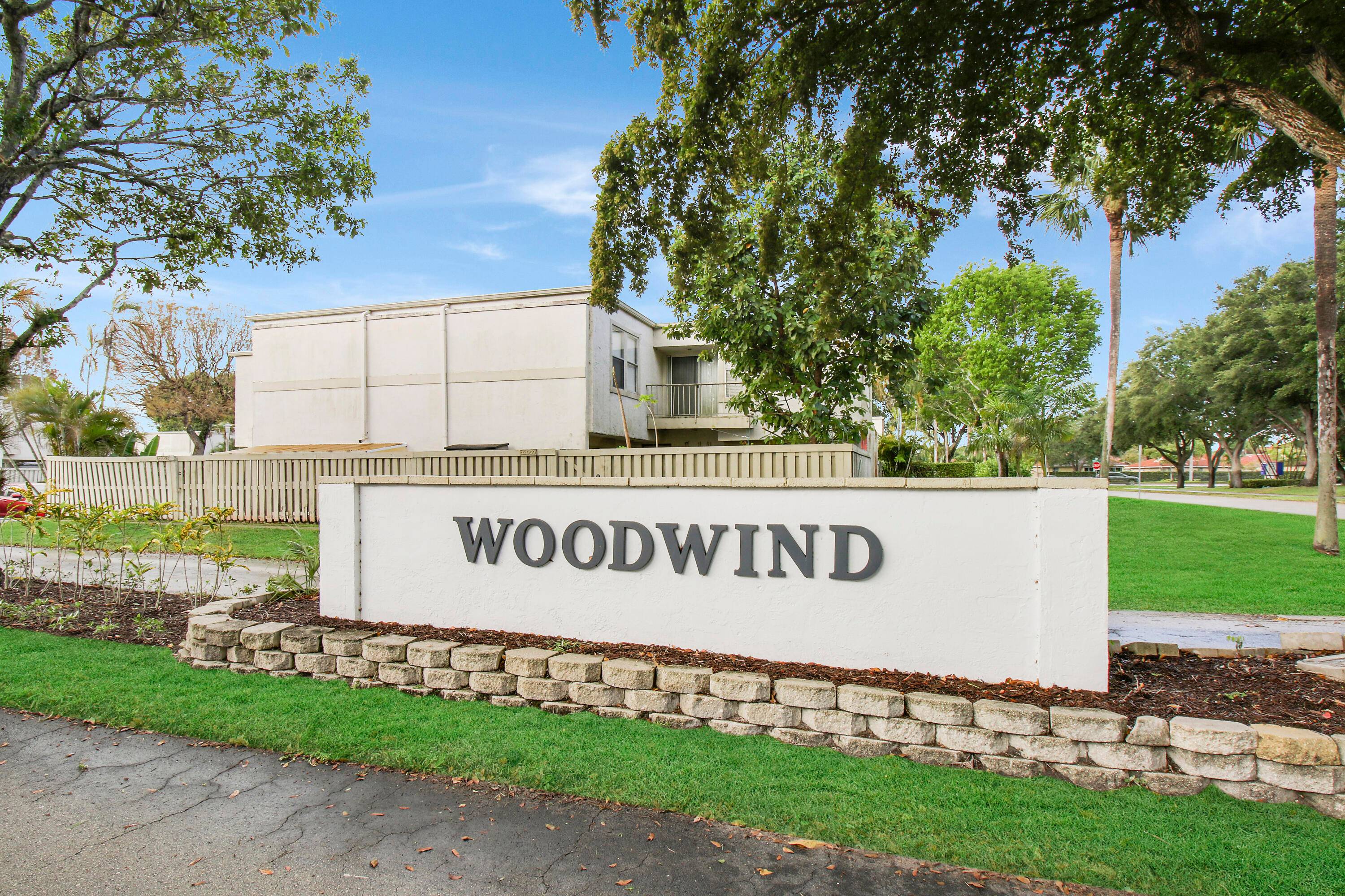 An Amazing opportunity to purchase a beautiful townhouse in the heart of wellington.