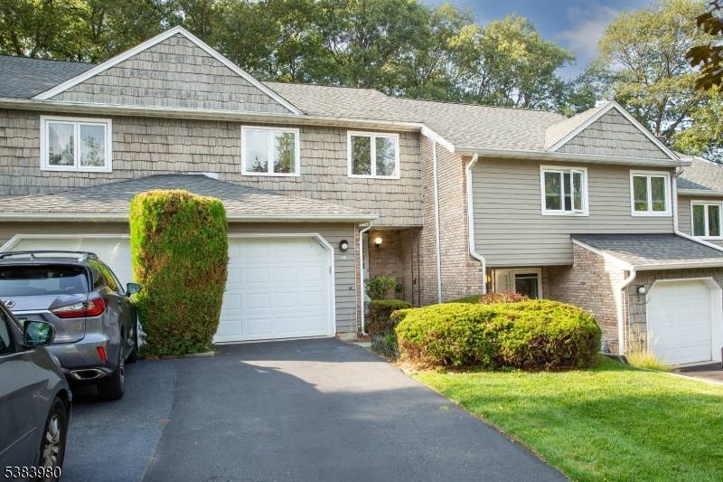 BRIGHT AND LIGHT, SPACIOUS TOWNHOME NESTLED IN THE SOUGHT AFTER POWDER MILL COMMUNITY IS WAITING FOR YOU !