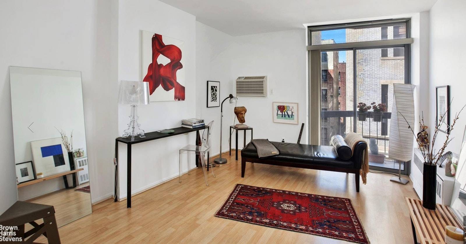 Located in the heart of Greenwich Village this CONDO STUDIO apartment has an interesting floor plan.