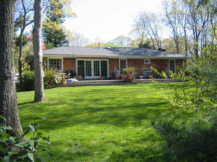 SPLENDOR IS AWAITING