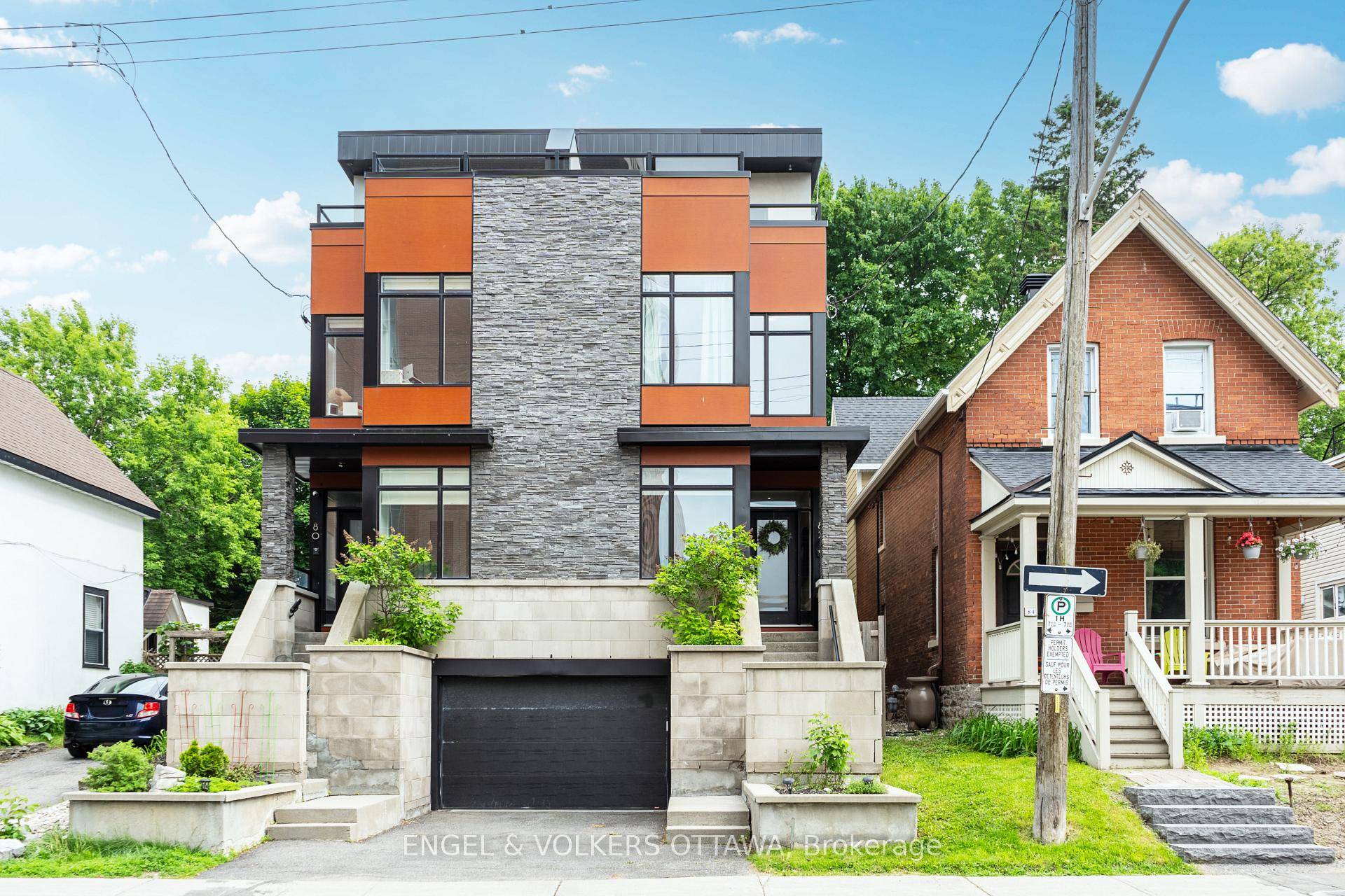 Welcome to 82 Pretoria, a modern five bedroom, five bathroom home in the heart of the Glebe.