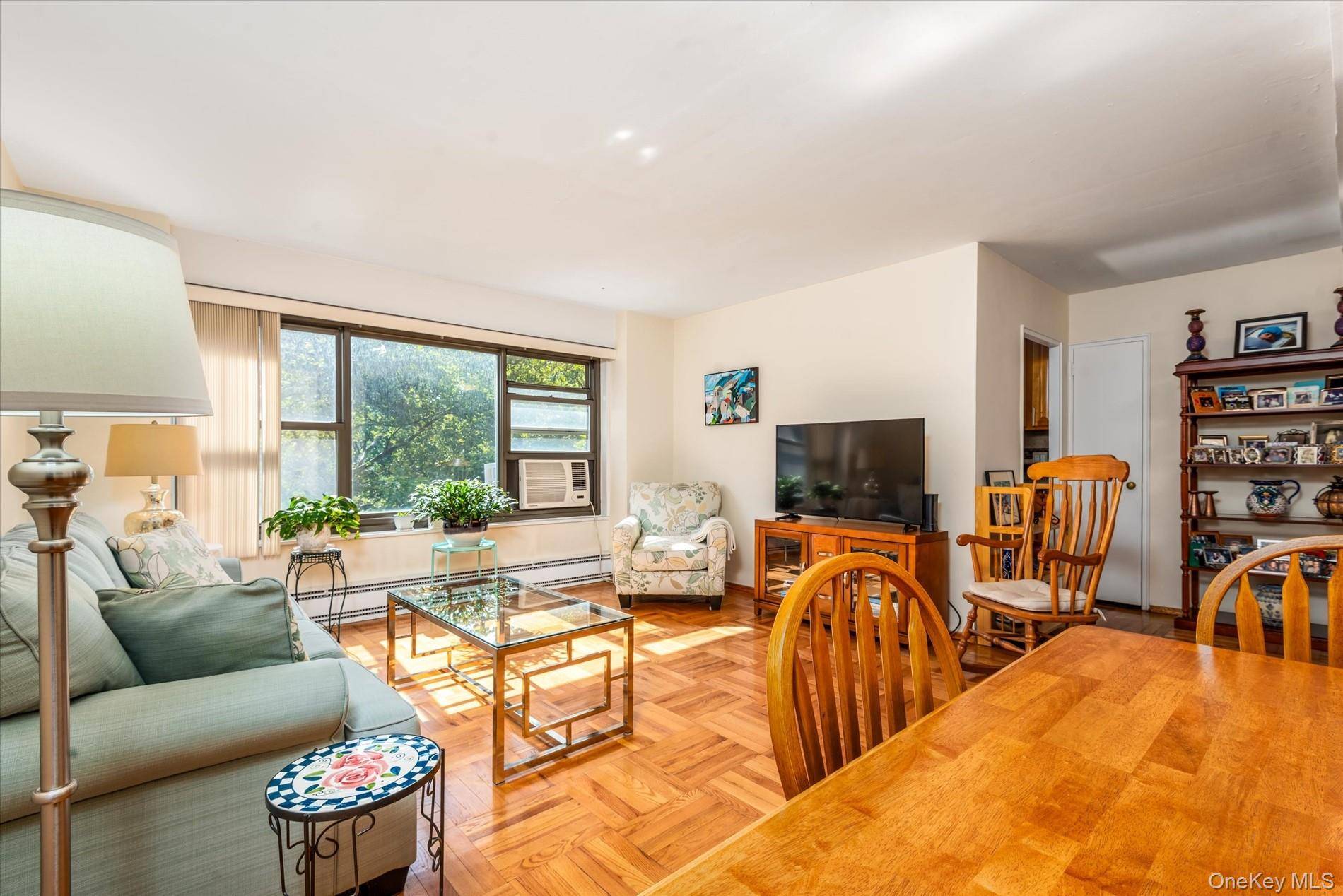Check out this immaculate and well maintained two bedroom apartment in Queensview.