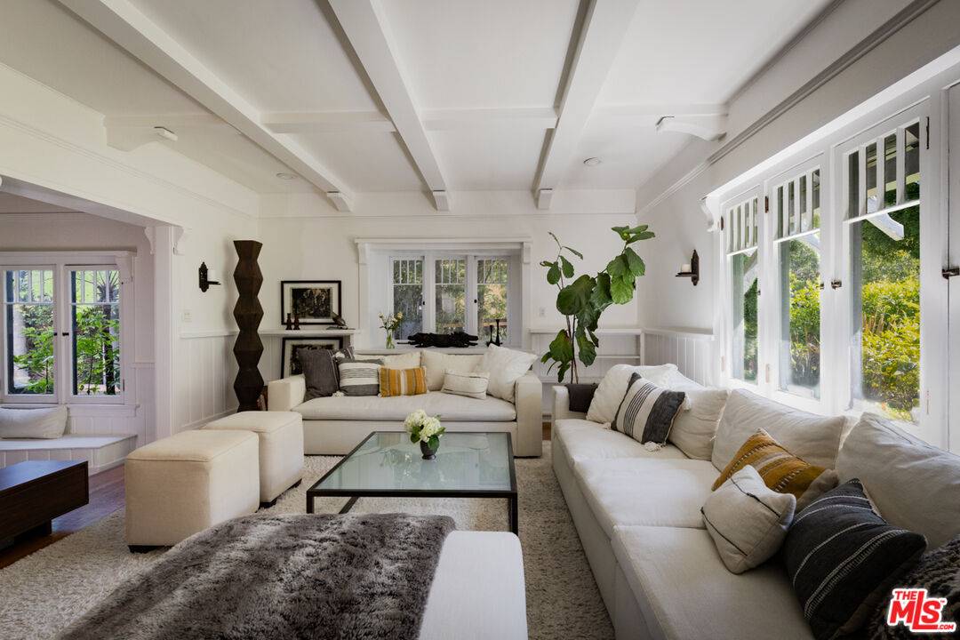 1957 Canyon Dr 4BR Hollywood Hills East La