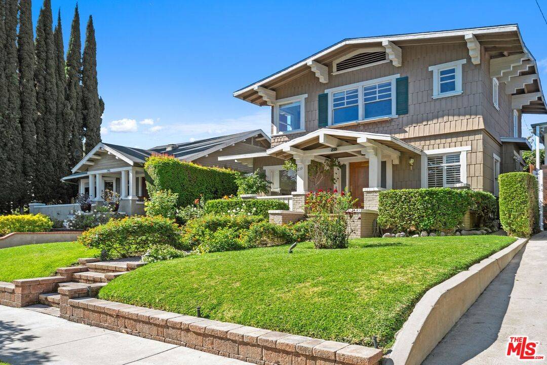 239 S Gramercy Pl 3BR Mid Wilshire La