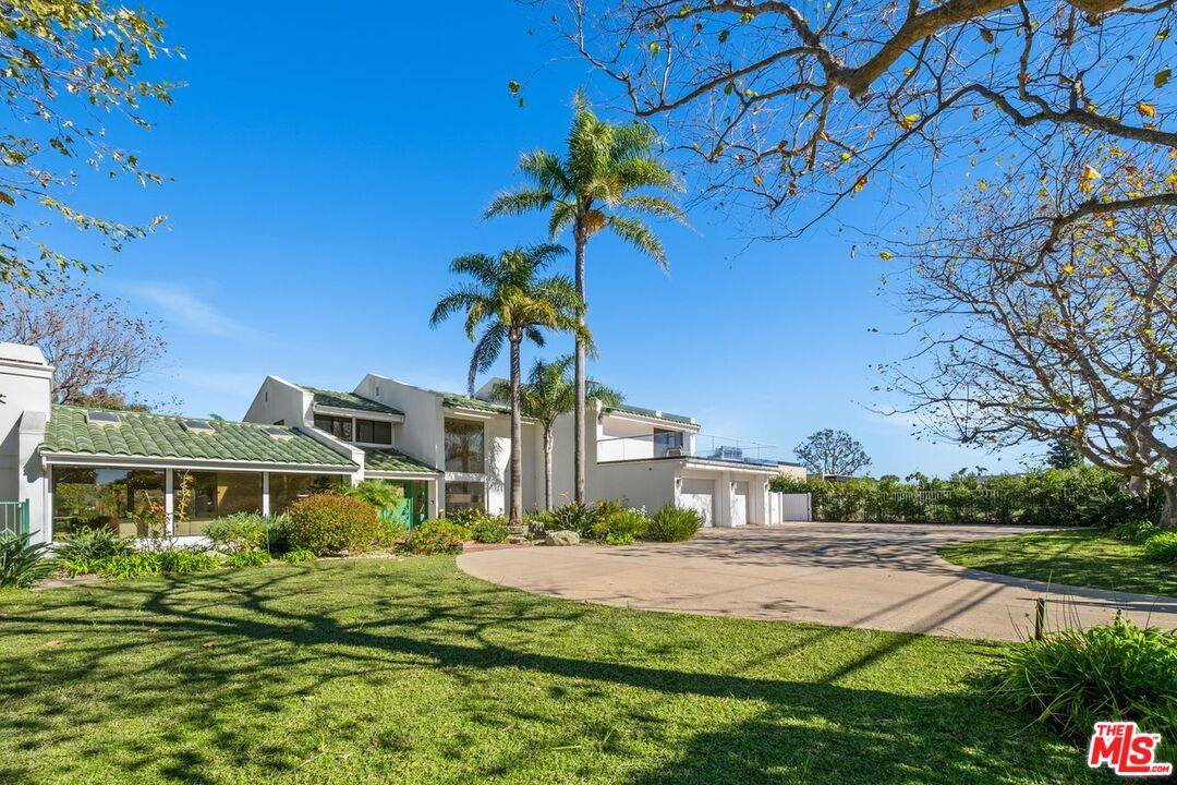 29417   Bluewater Rd 4BR Malibu La