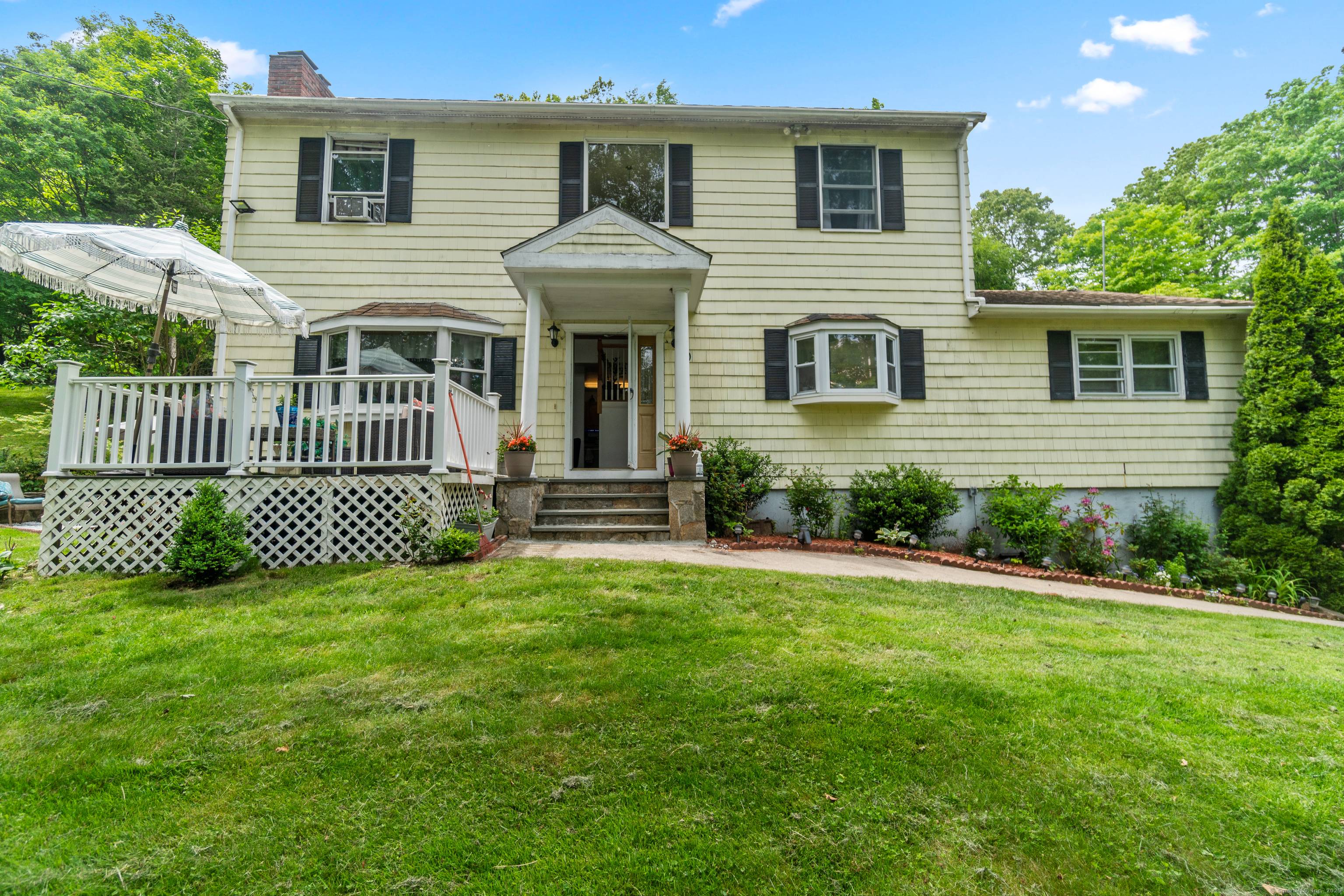Welcome to this classic 4 bedroom, 2.