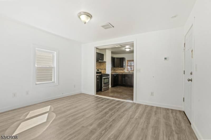 Investor's Dream ! This 6 unit multifamily building in the heart of Paterson offers a fantastic income producing opportunity.