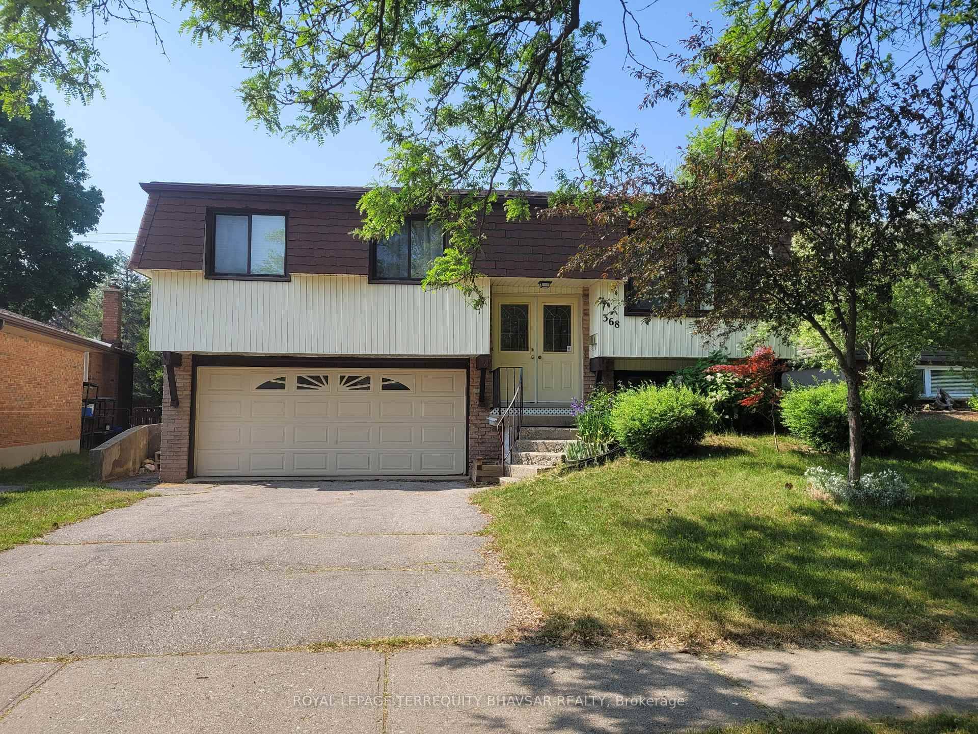 Welcome to this immaculate detached raised bungalow featuring 3 spacious bedrooms, a finished basement, and a double car garage, nestled in a family friendly neighborhood.