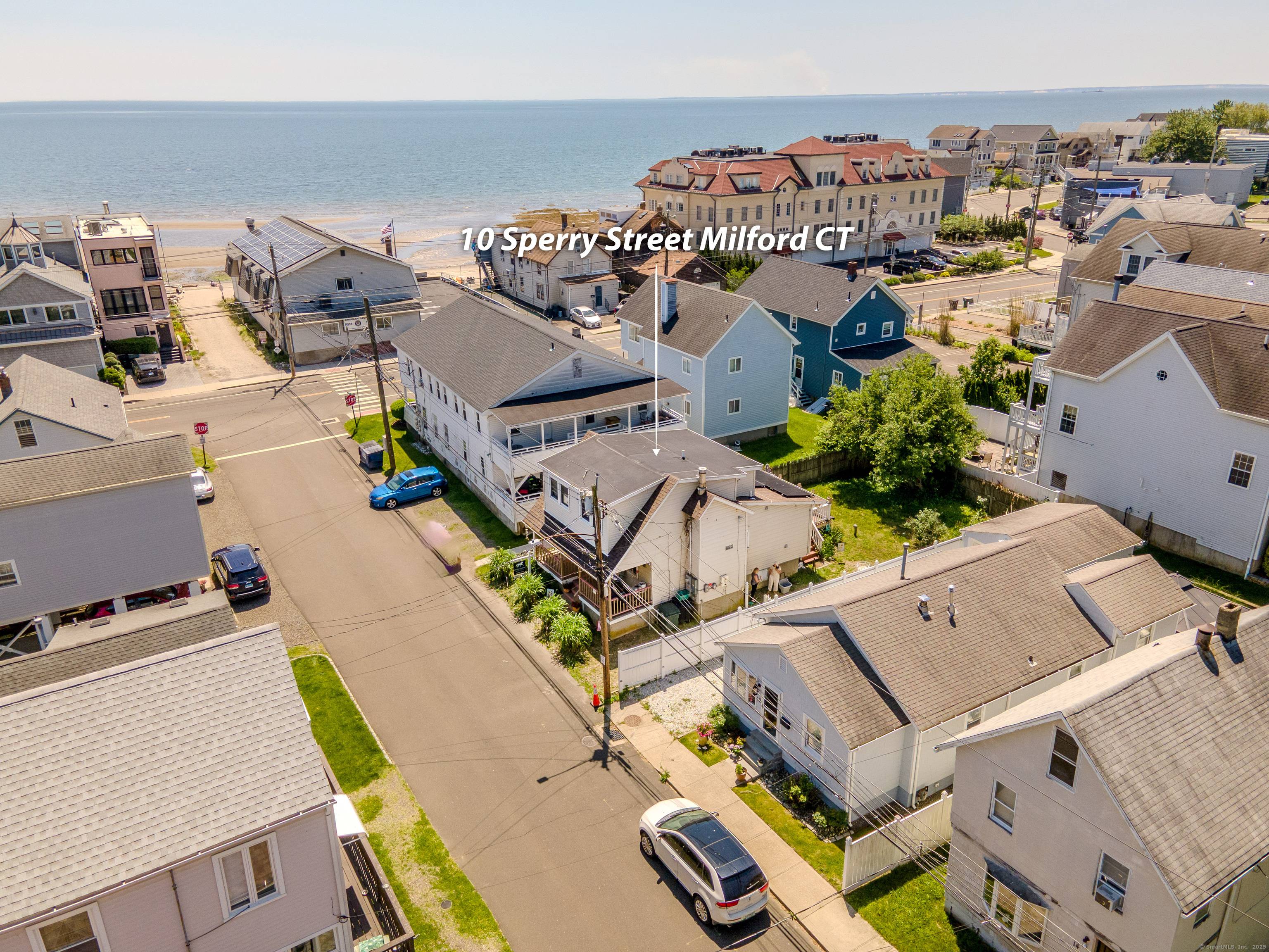 Welcome to 10 Sperry Street in Milford's prime beach area near Woodmont !