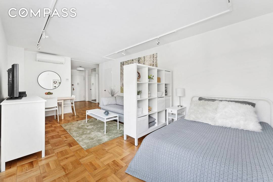 Here's a rare find at a compelling price on Greenwich Village's Gold Coast.