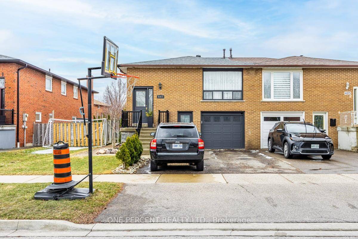 Spacious amp ; Versatile Living with Income Potential !