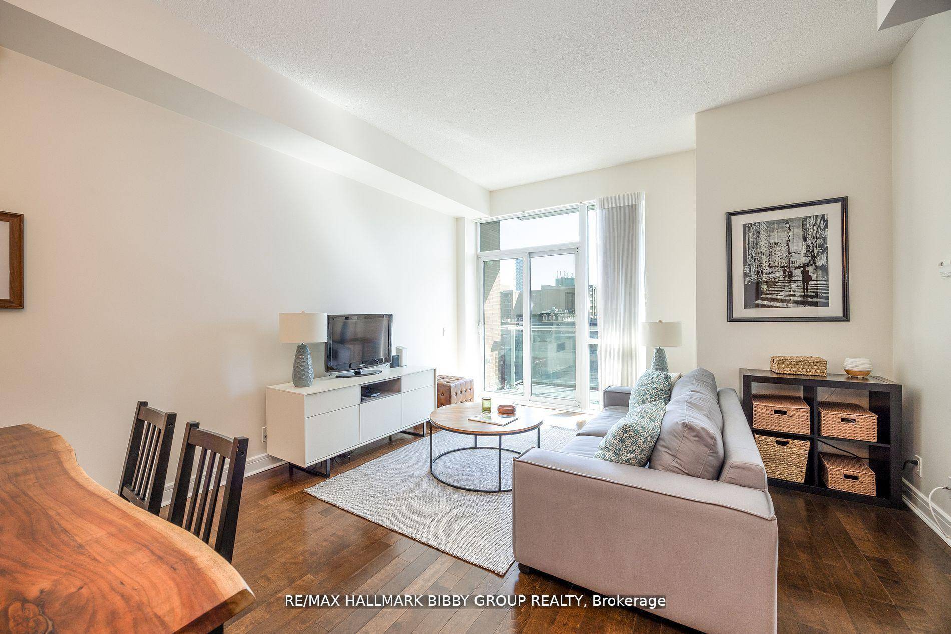 A Unique Opportunity To Own In One Of Toronto's Most Tastefully Designed Buildings VU Condominiums !