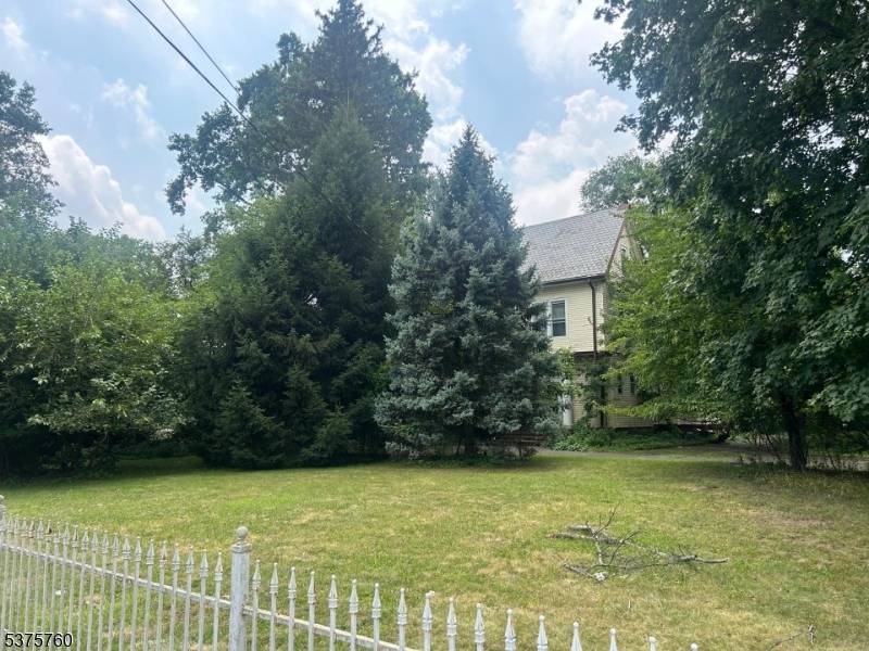 Salem Ave Hillside Twp. New Jersey Single-Family
