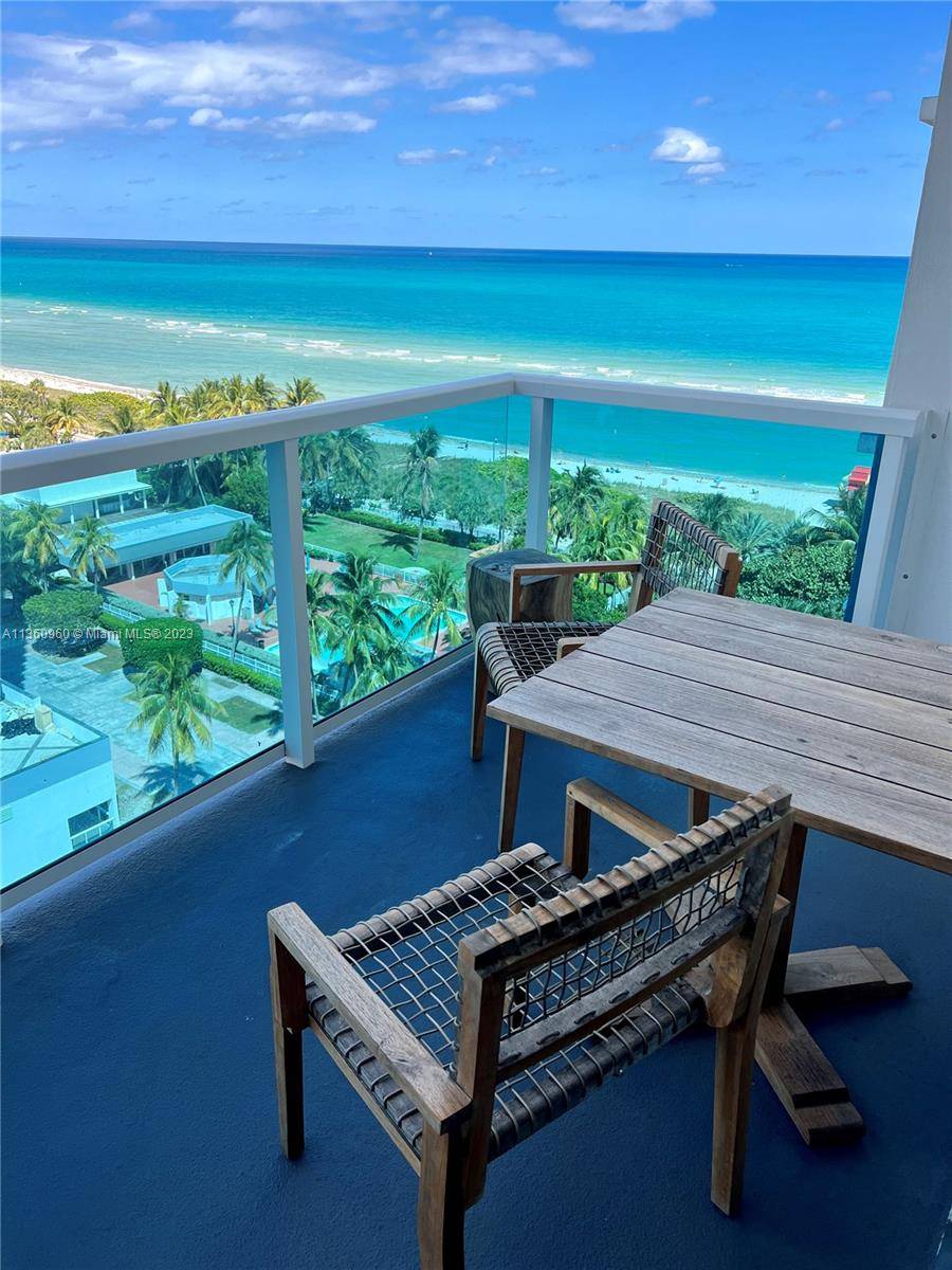 Do not miss the opportunity of owning this Spectacular unit at the 1 Hotel Homes.