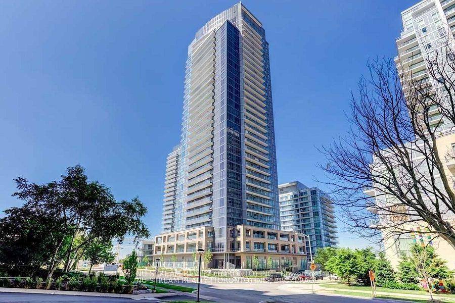 Bright and spacious, this stunning condo features 9 ceilings, 2 full bathrooms, and an open concept kitchen with stainless steel appliances.
