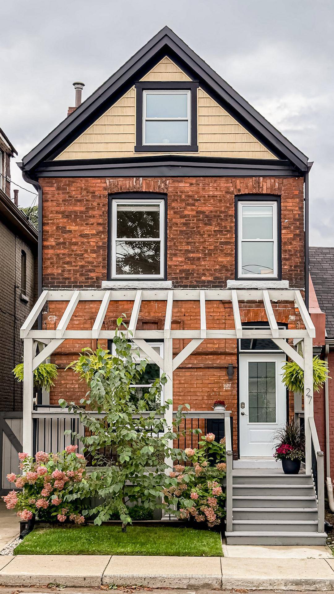 Nestled in Hamilton's vibrant Landsdale neighbourhood, this detached brick home blends the grace of a 1910 century residence with the ease of modern living.