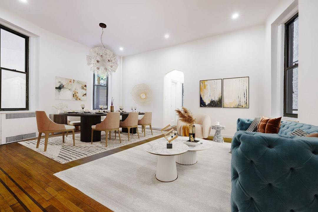 Sponsor Sale ! Absolutely Huge One Bedroom, Super High Ceilings, Perfect layout and no Board Approval !