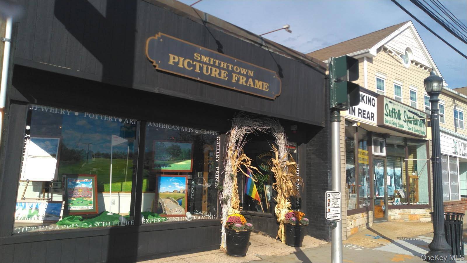 Prime, Corner, Retail Location in the heart of Smithtown for a dynamic Retail Sales Shop is waiting for it's next Business !