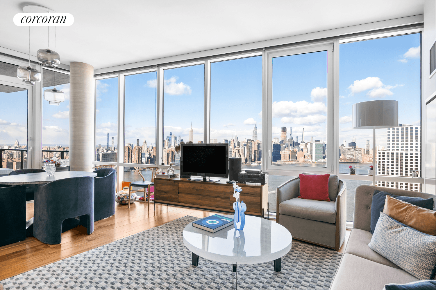 Don't miss this opportunity to own a stunning two bedroom condo located on the 38th floor at the Greenpoint with breathtaking panoramic views of Manhattan's iconic cityscape !