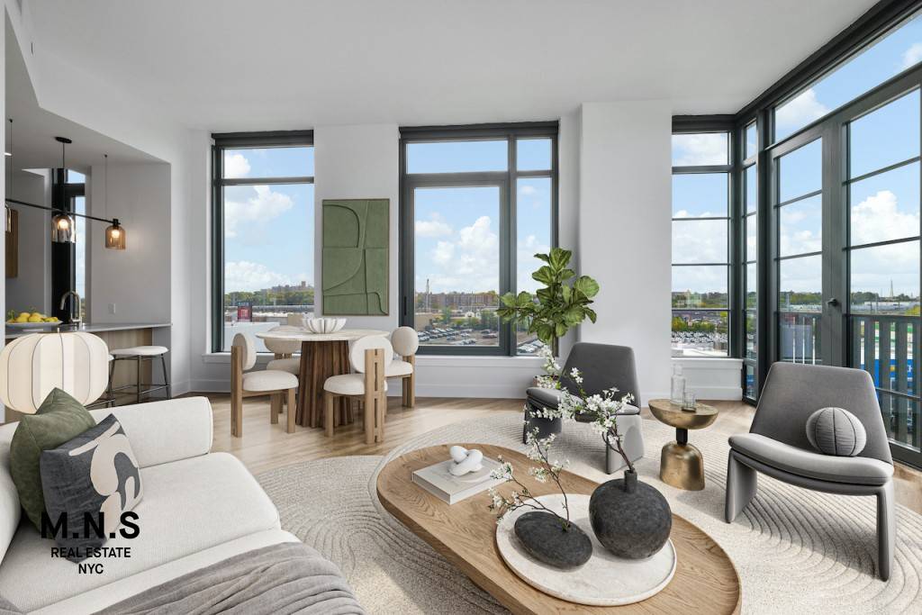 LUXURY TWO BEDROOM APARTMENT NOW AVAILABLE IN ASTORIA !