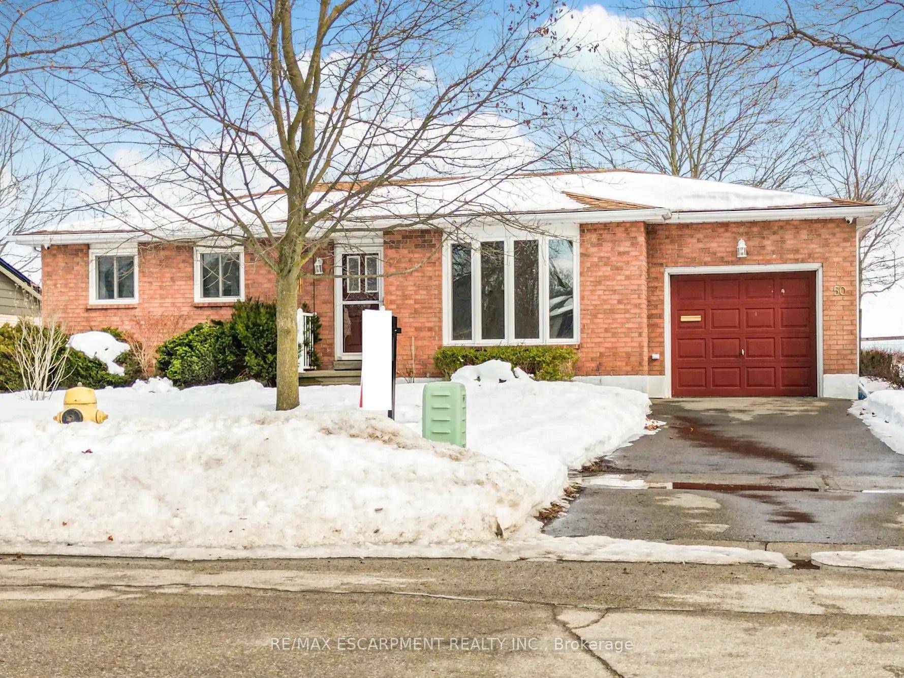 Welcome to 50 Fieldgate Drive !