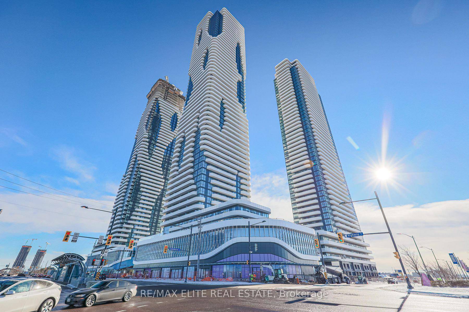 Welcome to this brand new 1 1 bedroom, 2 bathrooms unit on the 7th floor at Festival Condos, featuring a spacious terrace and located in the Vaughan Metropolitan Centre.