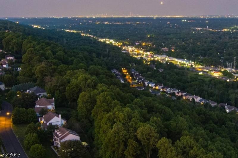 Apogee Pointe Estates, a new 15 lot subdivision with only seven homesites remaining, privately set within two cul de sacs offering exceptional privacy and no through traffic in the highly ...