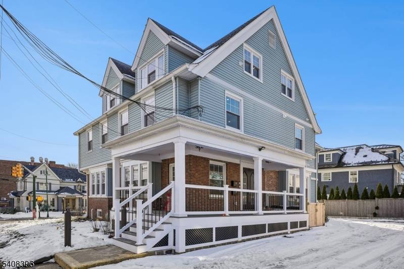 Experience luxury living in the heart of Summit !