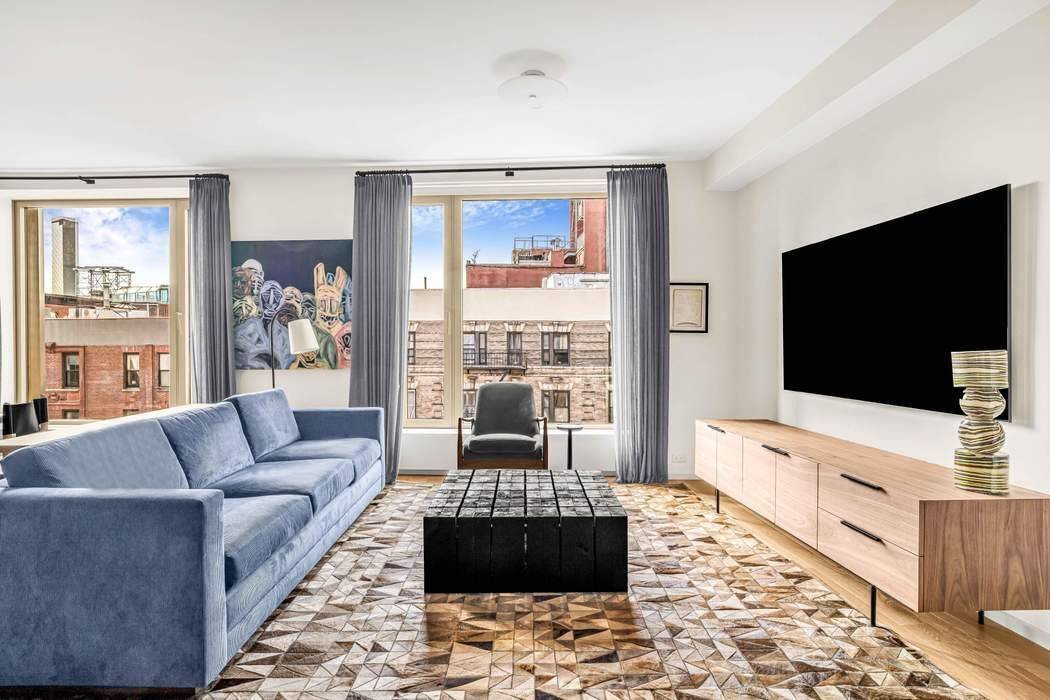 This rarely available, south facing one bedroom, one bath residence features a smartly crafted open living plan with white oak floors throughout.