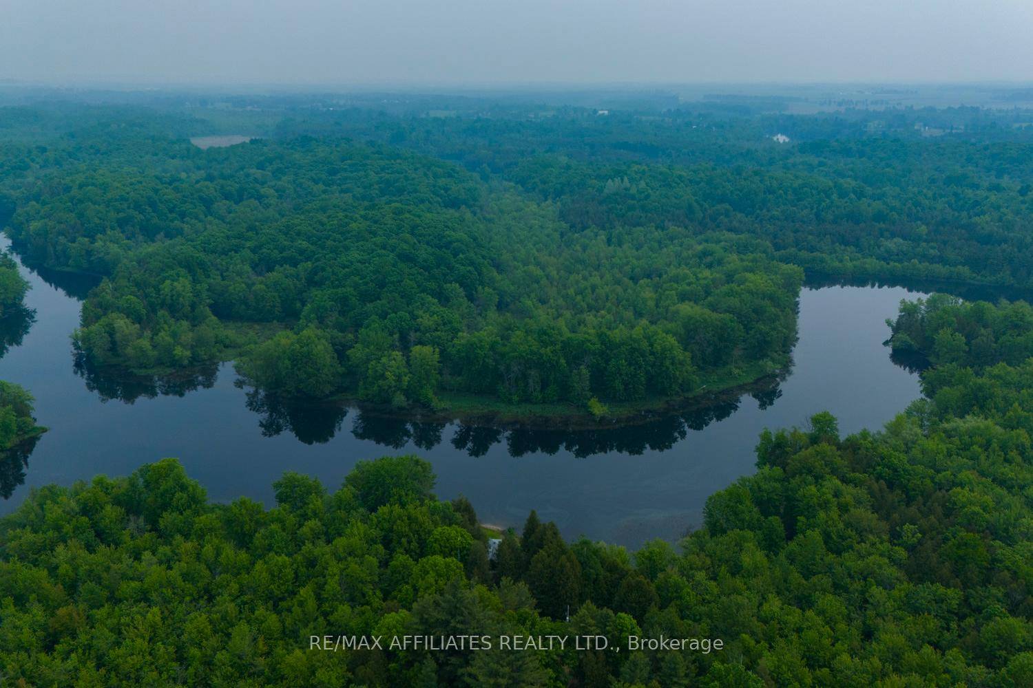 If you've been dreaming of the ultimate private escape, where nature surrounds you and the river becomes your seasonal backyard, this remarkable property offers exactly that and more.