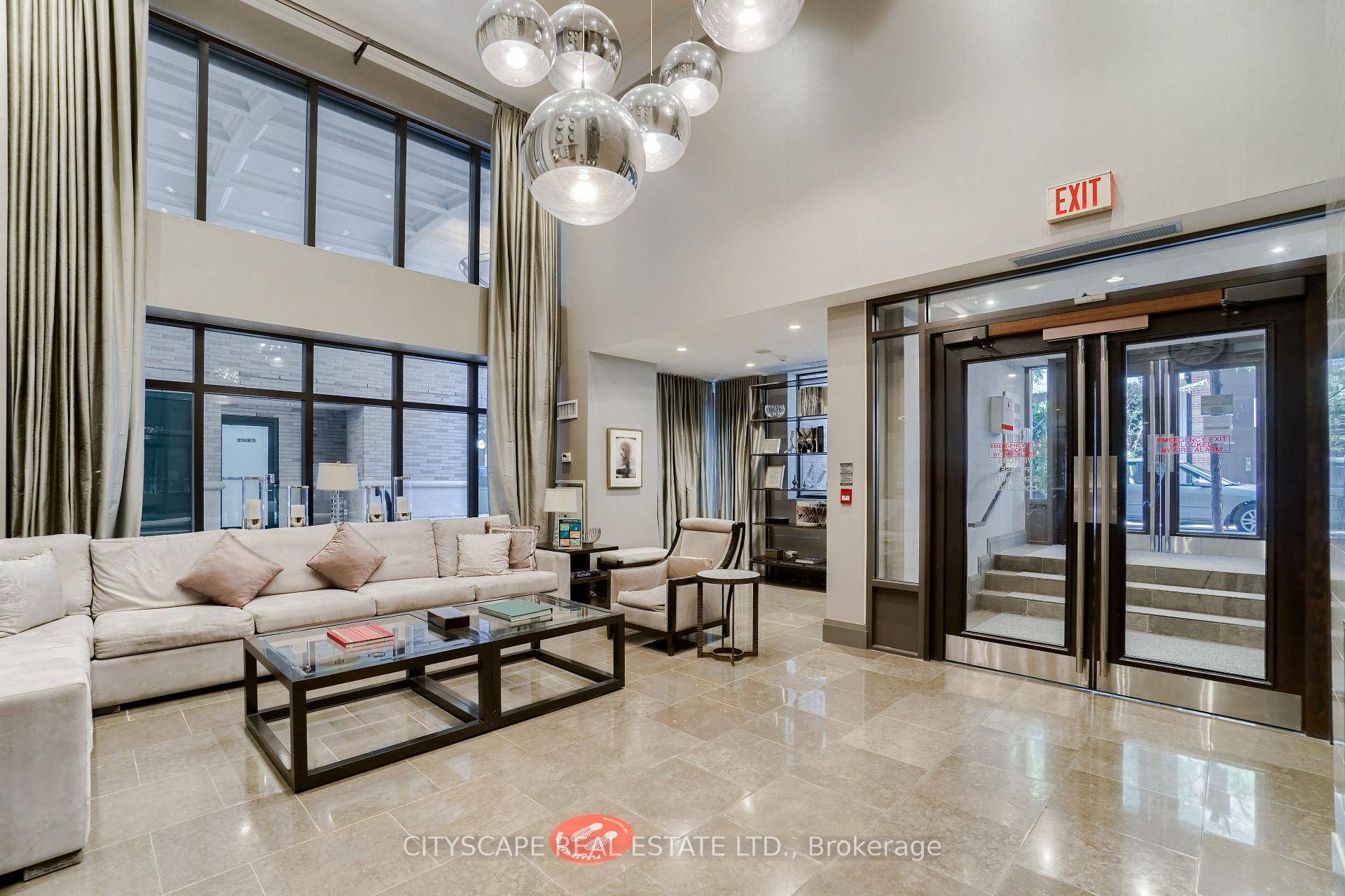 Welcome To 35 Hayden Street !