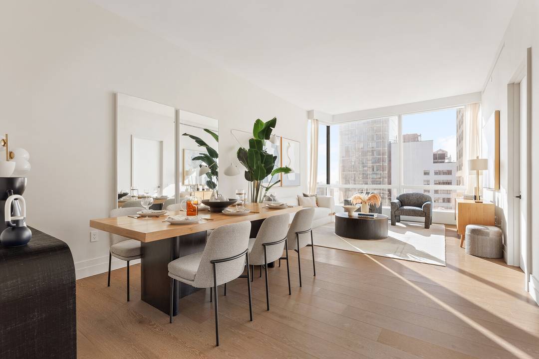 Immediate Occupancy Model Residences Open by Appointment Introducing Cloud Club Residences at 77 Greenwich Street.