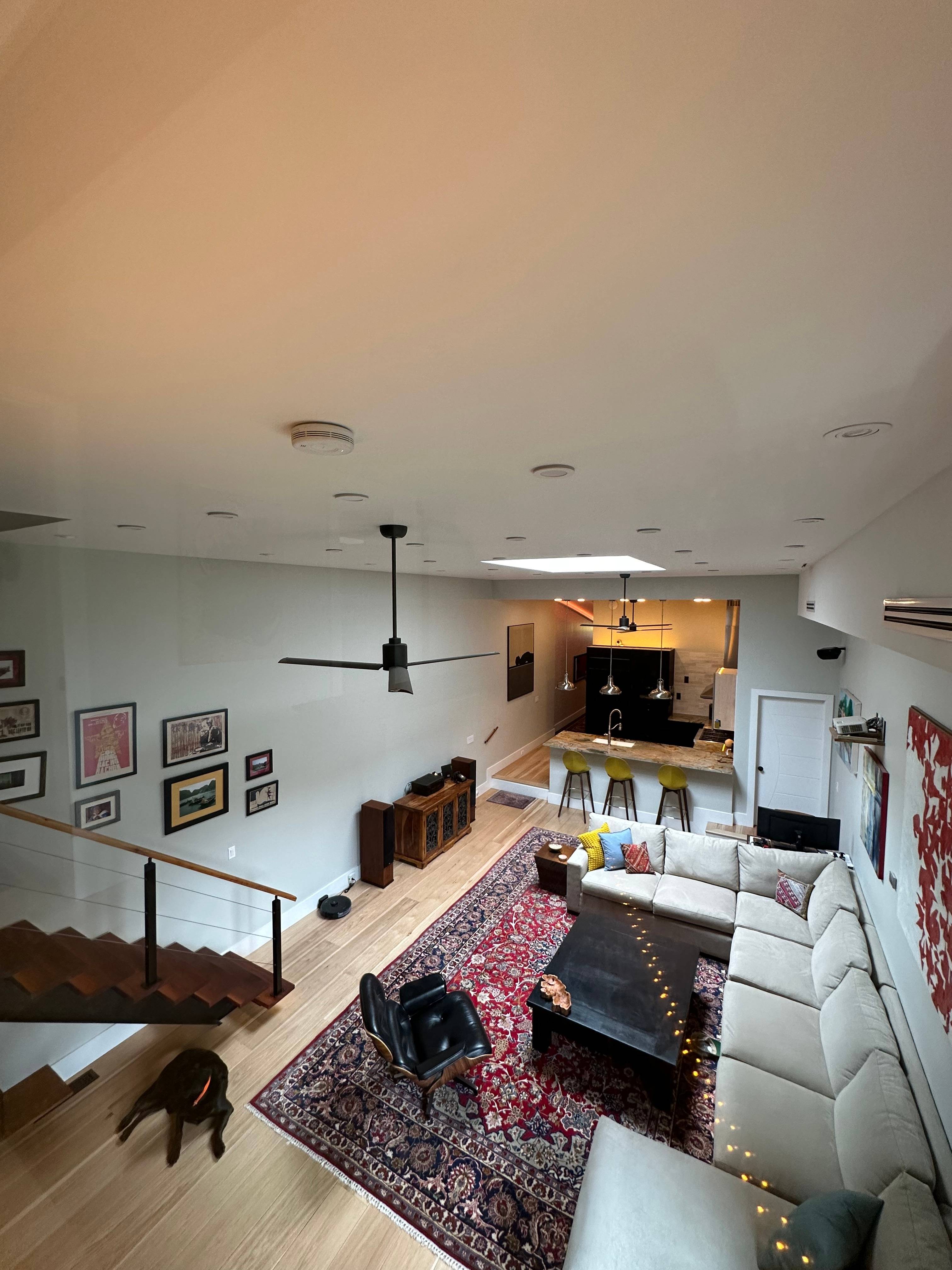 Fully Furnished and Newly Renovated Grand Loft with Garage Parking Short Term Lease Available for 6 10 Months !