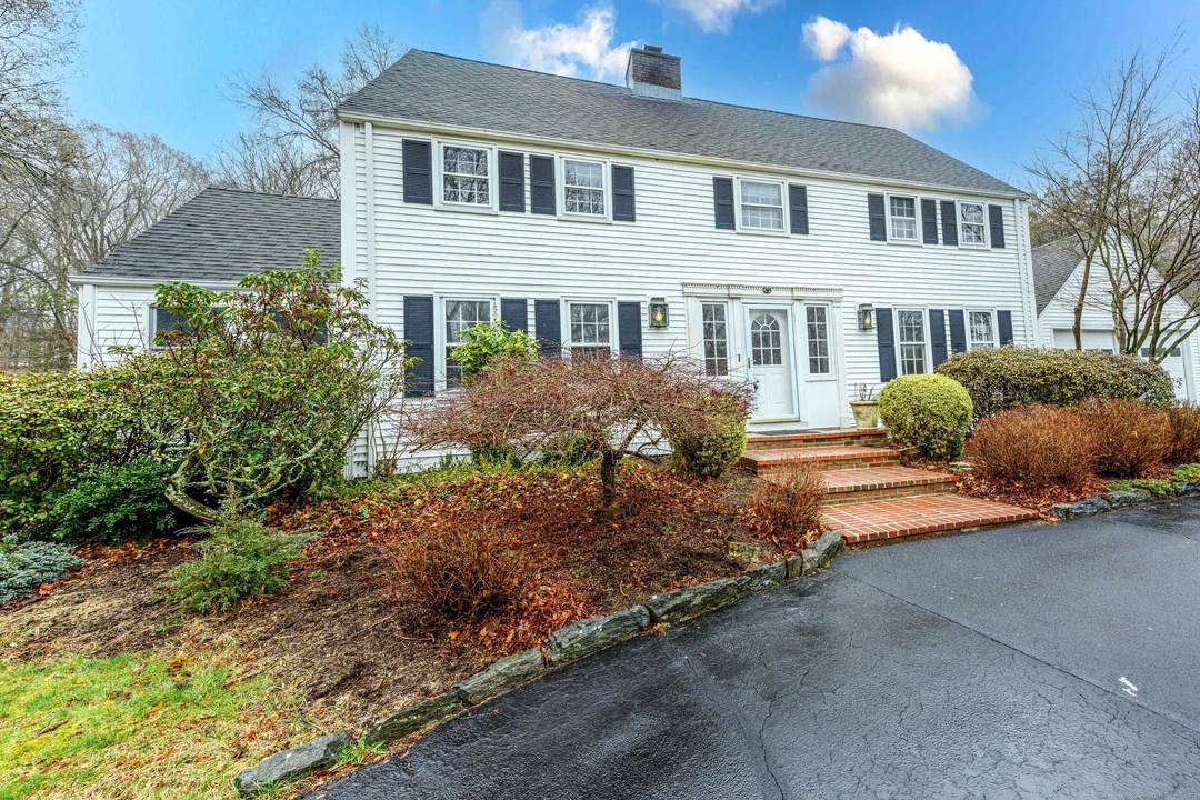 Plenty of Space For Everyone in This Pleasant and Spacious 4 Bedroom, 2.