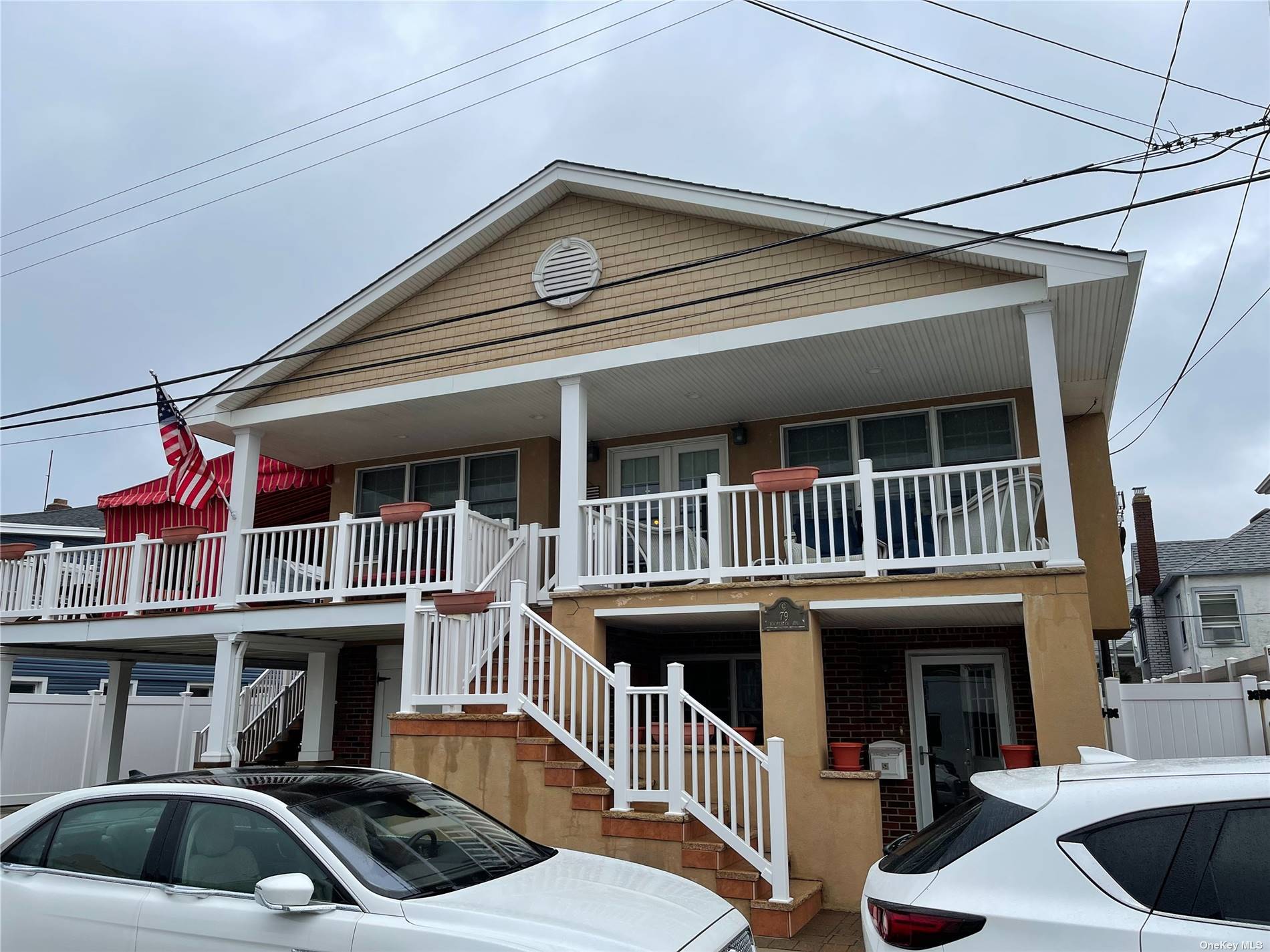 East Atlantic Beach Garden Level 4 room furnished apartment, Open Living room, Great functional kitchen with bar stool dining, 2 gracious sized bedrooms, Beautifully furnished for you.