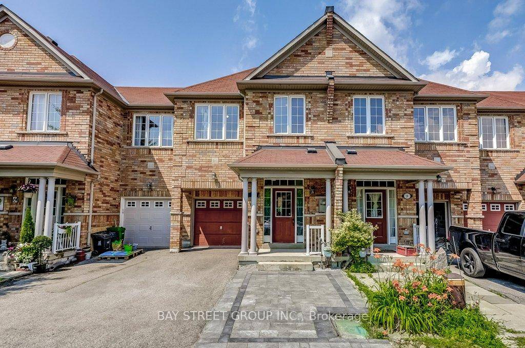 Virtual Tour Available ! Welcome to Lucky Number 8, A Perfect Home for Family of all ages !