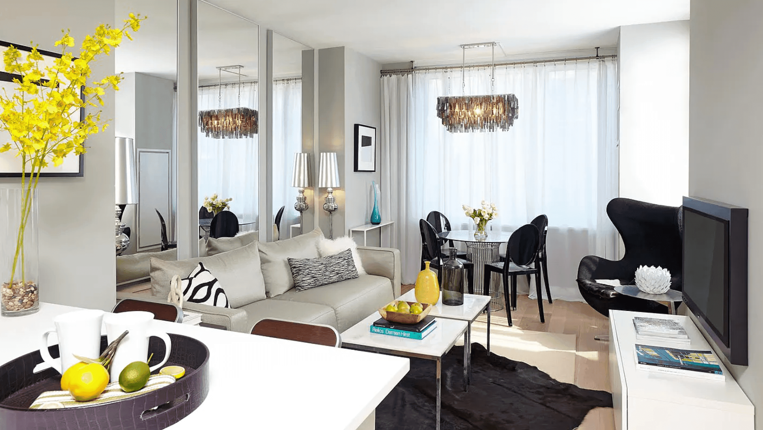 Welcome to LANA, an ambitiously re envisioned boutique luxury rental property located in the heart of Hudson Yards, Manhattan s most exciting upcoming neighborhood.