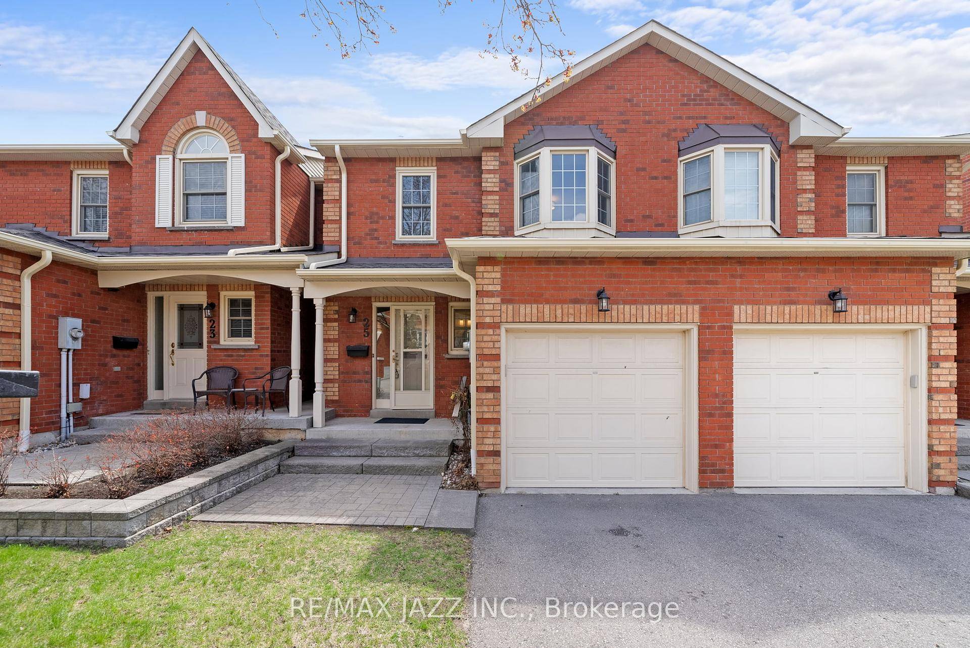 Welcome to this beautifully finished all brick townhome, offering modern comfort and unbeatable convenience in a prime location.