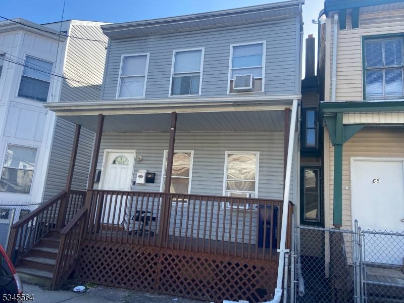 Property in excellent shape, 2nd floor will be vacant by July 31st, 2025, offers Living room, dinning room, eat in kitchen, 3 bedrooms on the 1st floor, with full bathrooms, ...