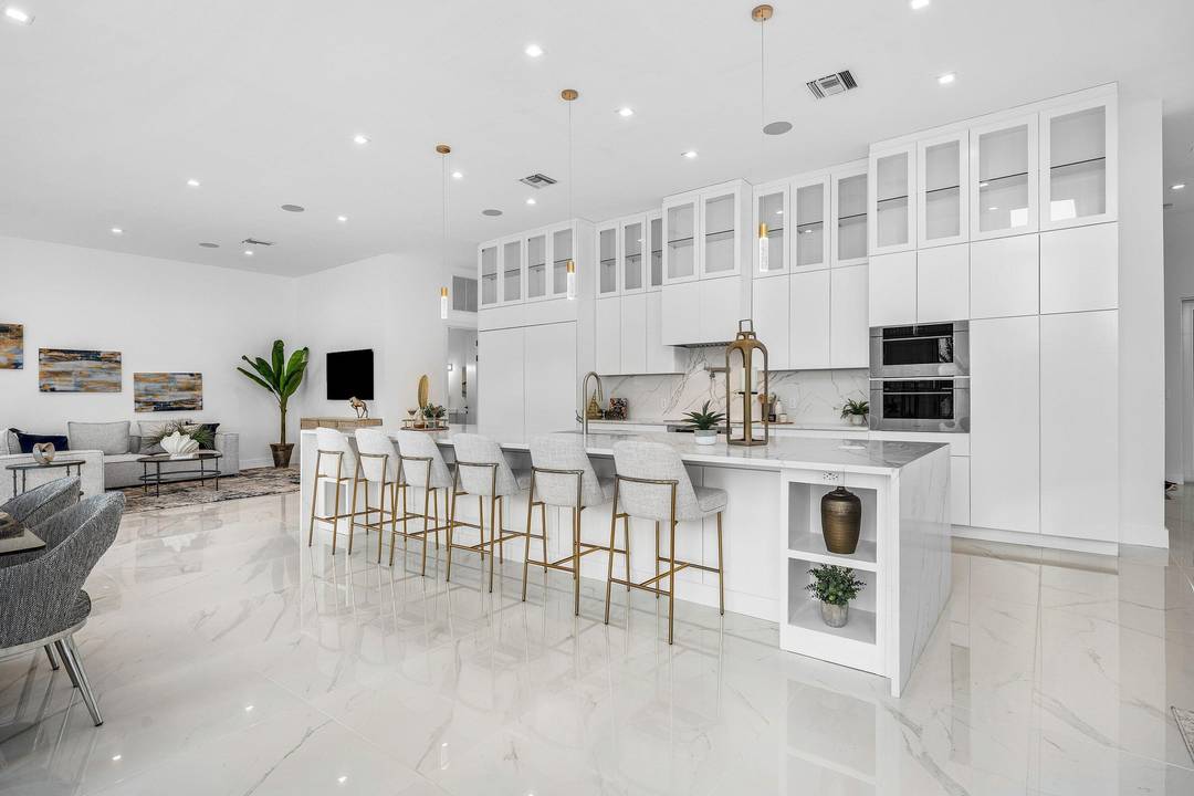 New Construction INVESTMENT OPPORTUNITY in Lighthouse Point !