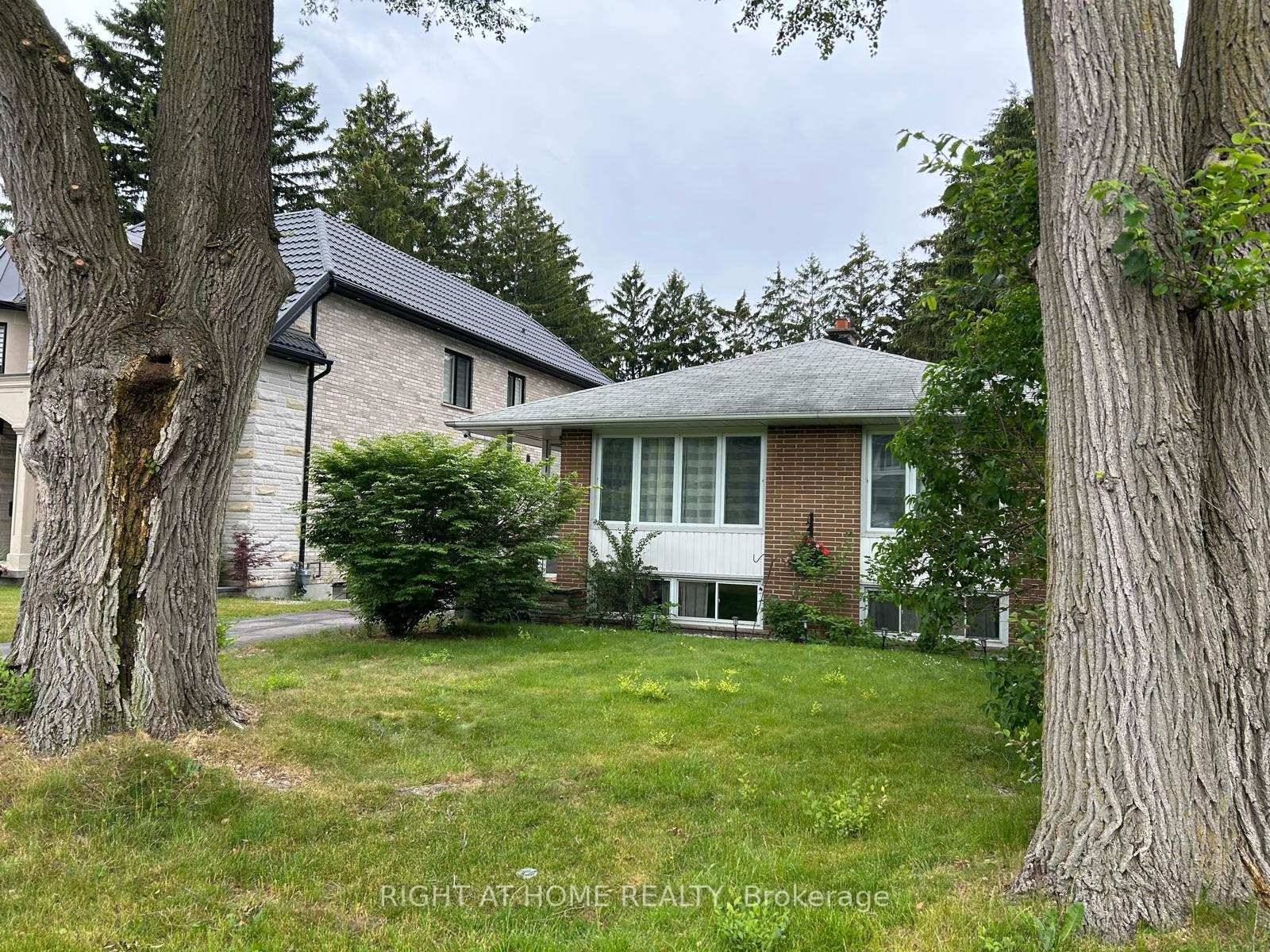 For Rent New 2 Bed, 1 Bath Legal Basement Suite near RH King Kingston and McCowan !