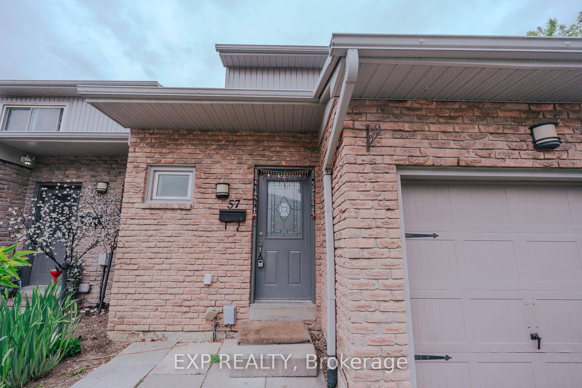 Spacious, stylish, and move in ready !