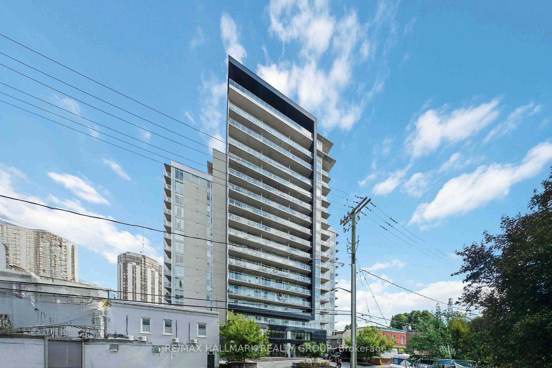 Stylish 2 Storey Loft in The Bowery 1 Bed 1.