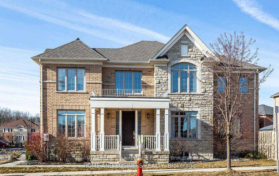Legal Basement Apartment Two Large Bedroom plus Den Basement Apartment with Gorgeous Upgrades, Pot Lights, Smooth Ceilings, Ensuite Laundry amp ; Separate Entrance, Large Great Room Over Looking Modern Kitchen ...
