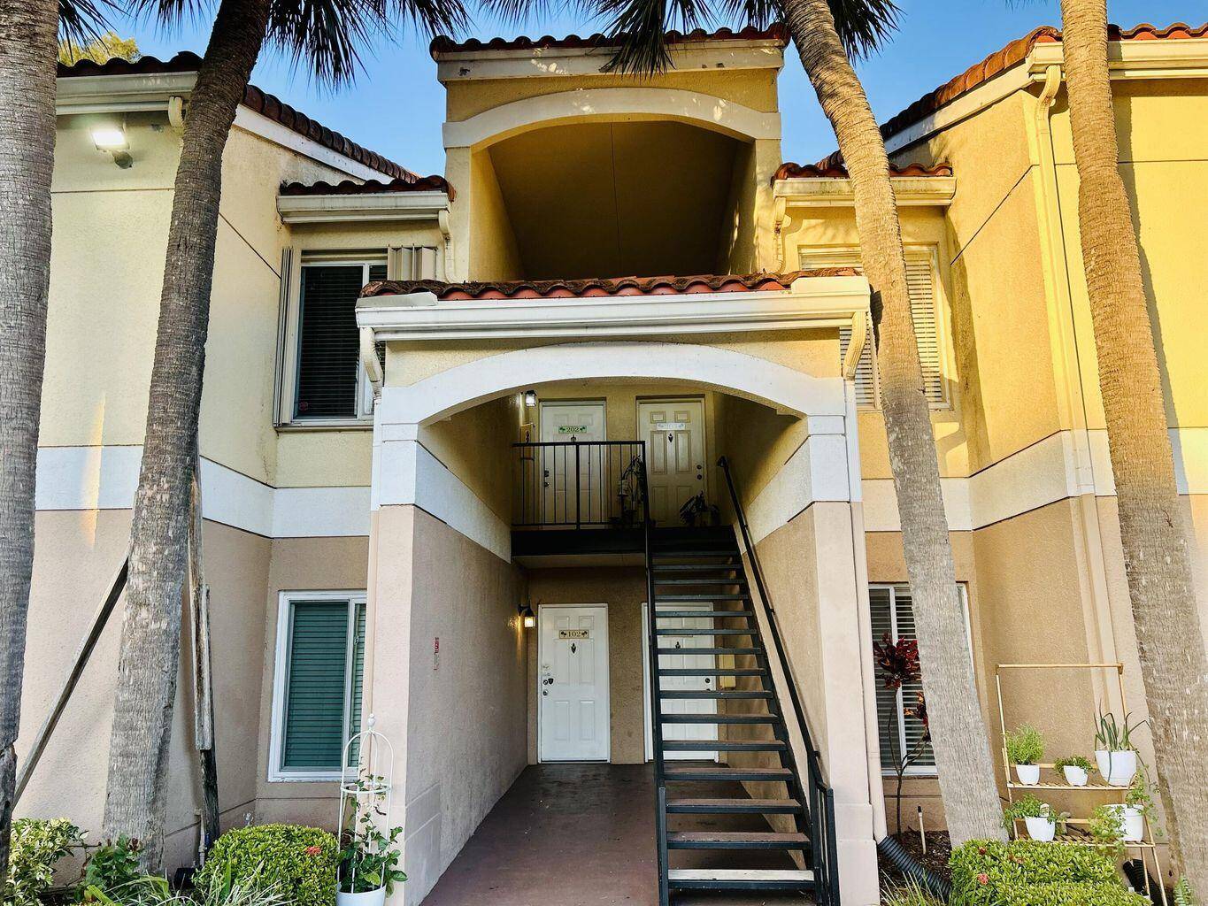 Charming 2 bed, 2 bath condo is ideally located just a 5 minute drive from the beach.