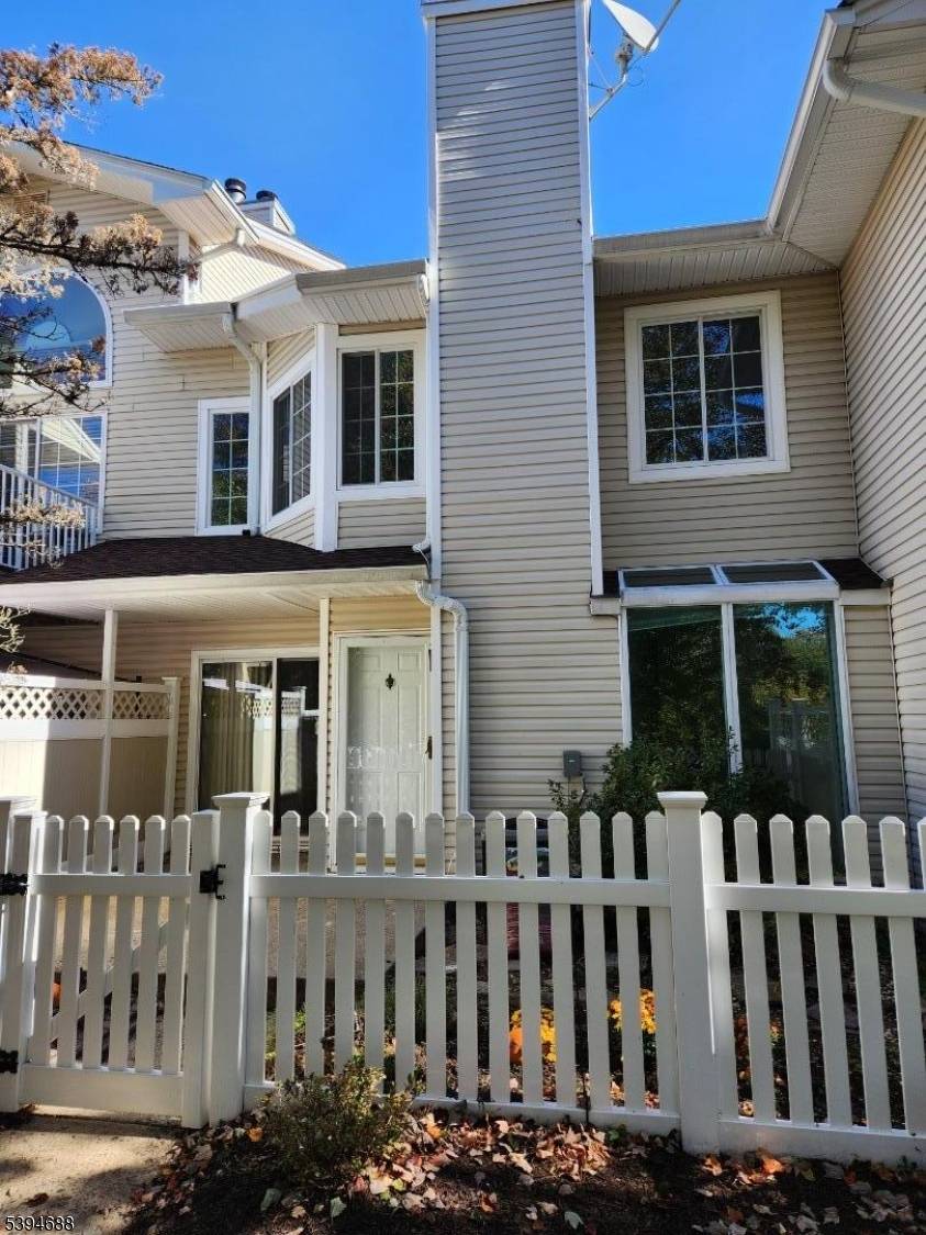 Multi level townhome in the Crestmont Highlands Section of The Hills.