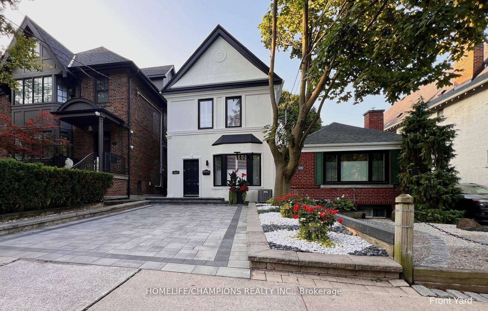 Rosedale Moore Park Detached Modern with Traditional Elegance In Toronto's most coveted neighborhood, this fully renovated approx.