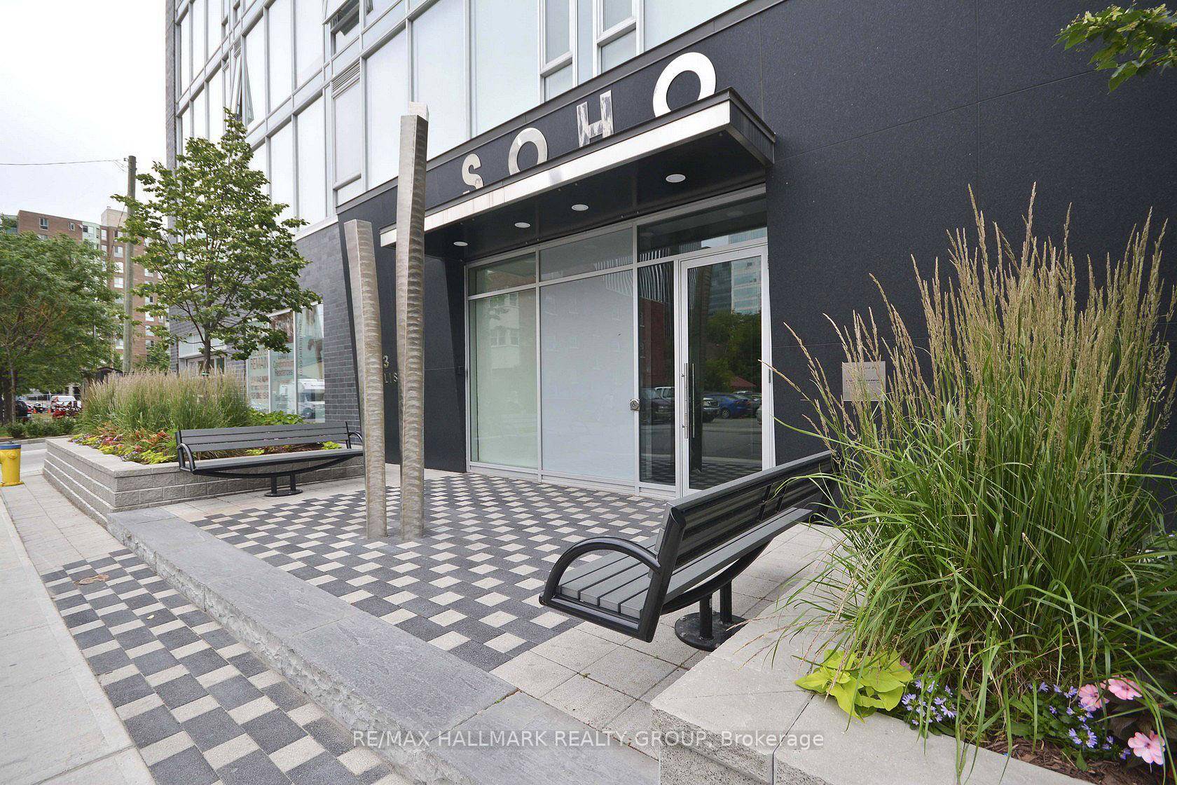 SOHO FALL PROMOTION GET 2 YEARS OF CONDO FEES PAID FOR YOU AND FURNITURE INCLUDED Welcome to hotel inspired living in the heart of downtown.